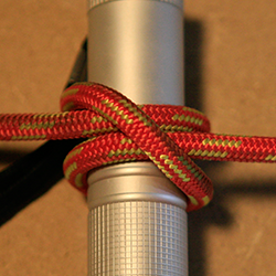 Clove hitch (midline)